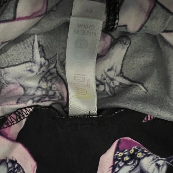 Lularoe Leggings White Unicorns Breast Cancer Awareness Pink Ribbon - Picture 3 of 4